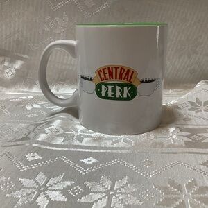 TM Warner Bros Friends Mug 20 oz Central Perk TV Series